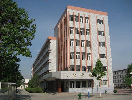 哪所保定平面設(shè)計(jì)學(xué)校教學(xué)比較好？