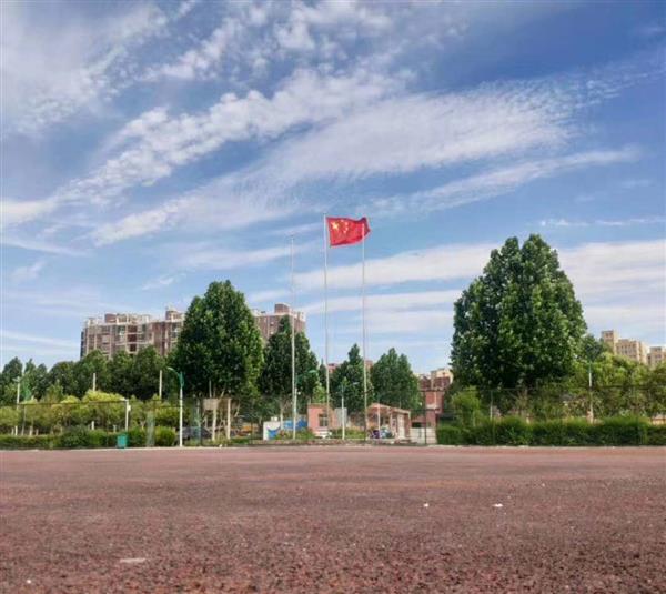 鄭州有正規(guī)的計算機學(xué)校嗎？