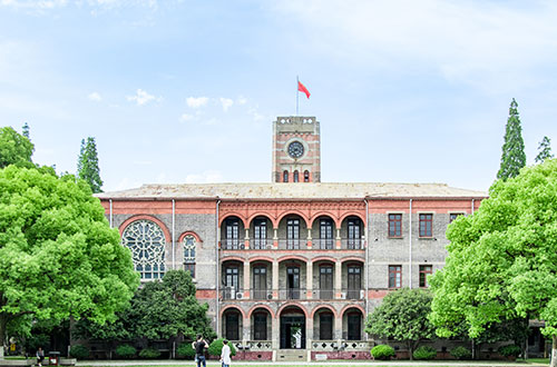 青島萊西市職業(yè)教育中心是學(xué)校嗎？有什么專業(yè)？