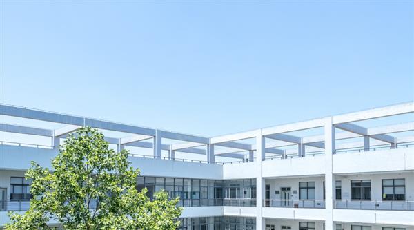 學(xué)歷+技能雙保障？保定新興工業(yè)技工學(xué)校歡迎你！